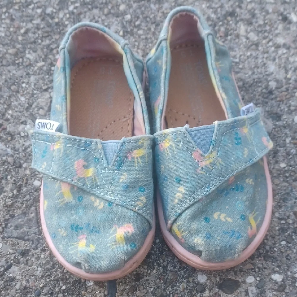 TOMS Kids Pastel Unicorn Slippers/shoes